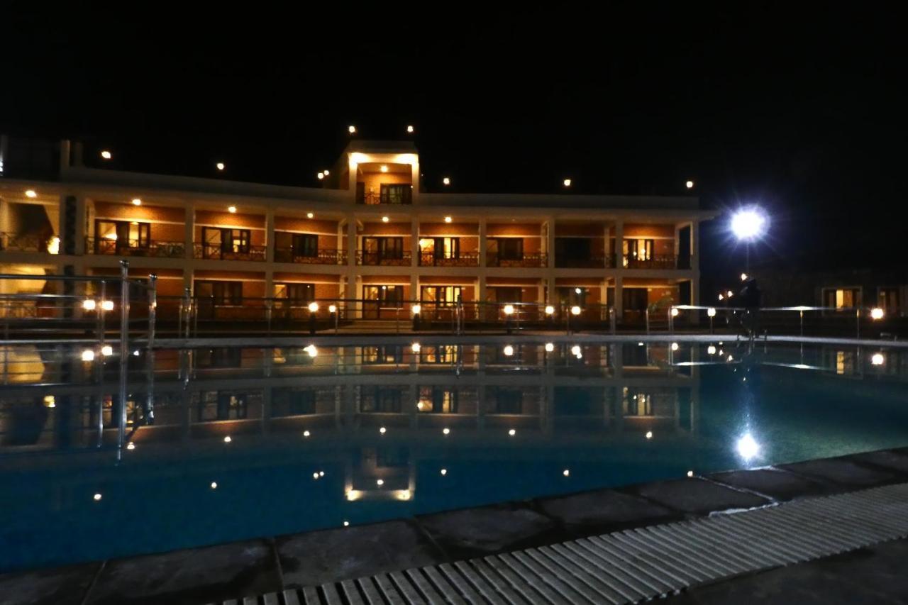 Babai Resort Pvt Ltd Bardiya Exterior foto